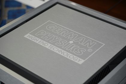German physiks high end technology logo on device